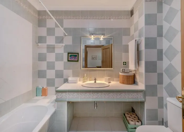 Portucale ! Retreat - Golf & 아파트